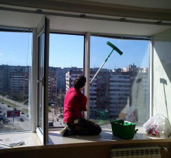 Мытье окон в однокомнатной квартире Тазовский